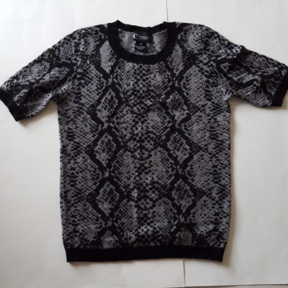 C By Bloomingdales 100% 2 Ply Cashmere Sweater - Picture 9 of 11